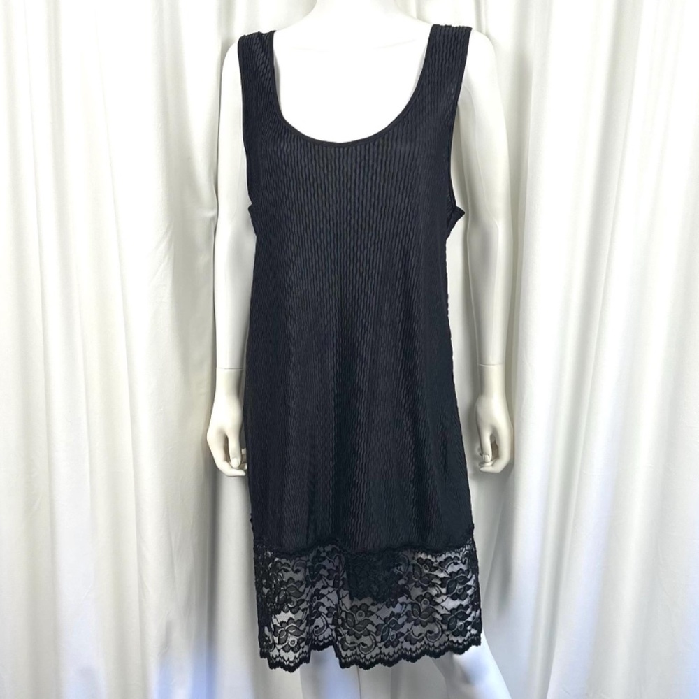 Vintage 1980’s ‘Intimate Style’ Lingerie Textured Satin Slip Dress in Black • L